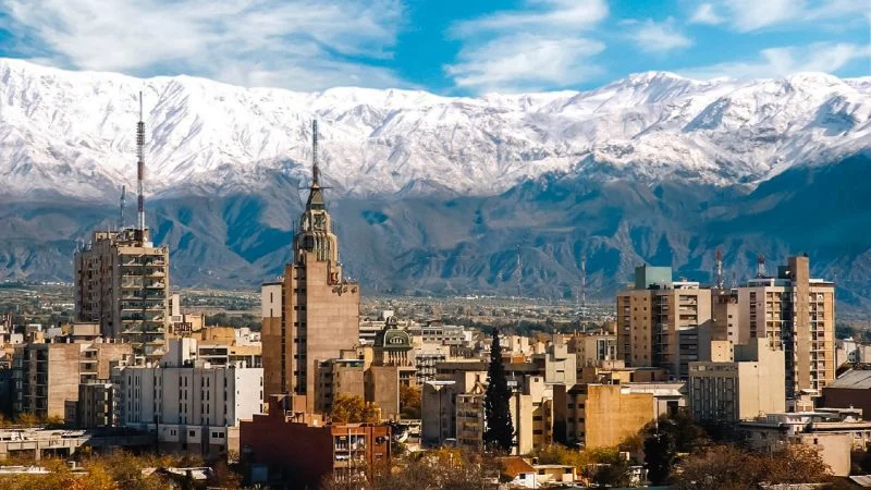 Las mejores ciudades de la Argentina, según ChatGPT Las mejores ciudades de la Argentina, según ChatGPT
